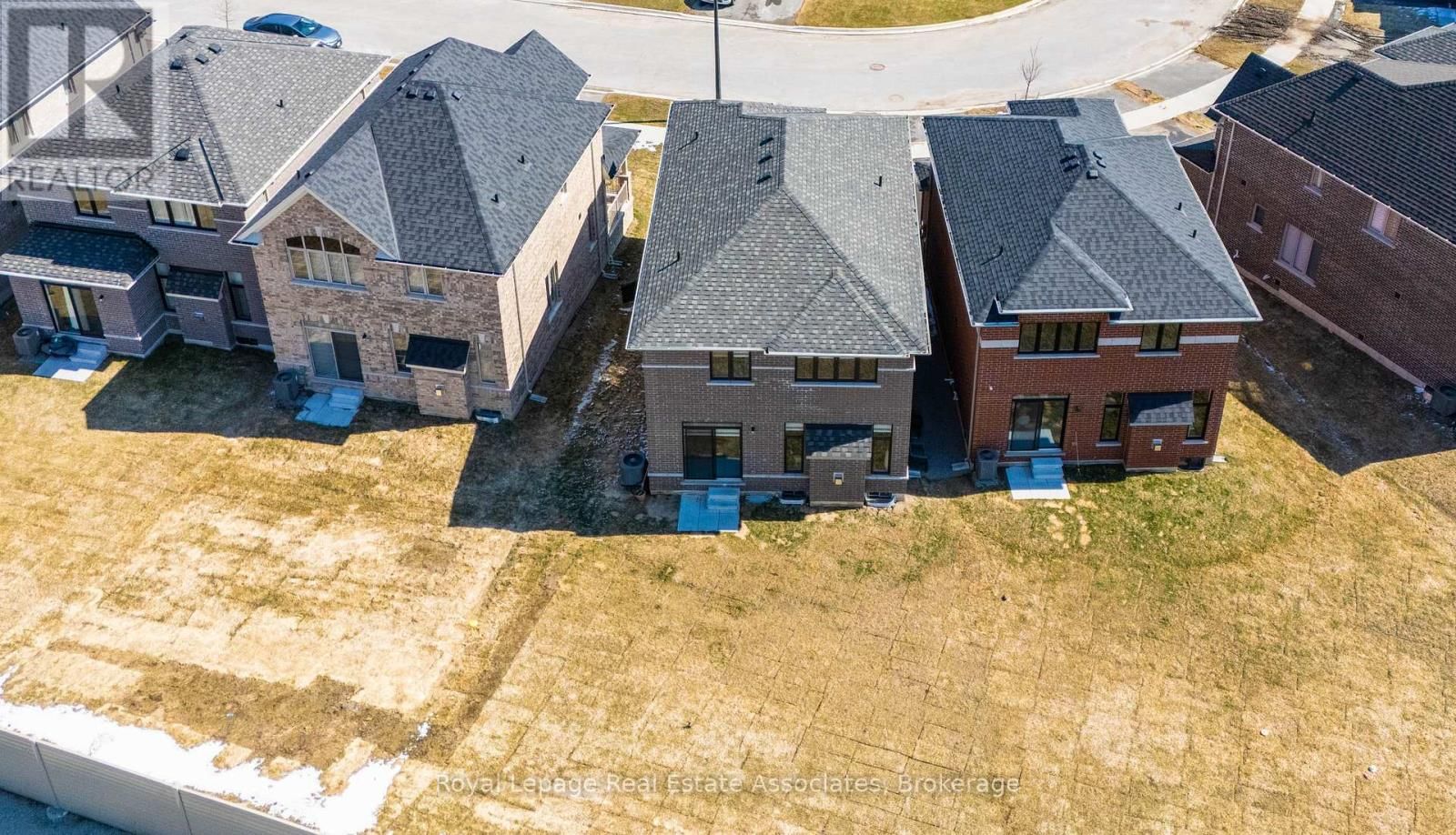 1386 DAVIS LOOP Image 40