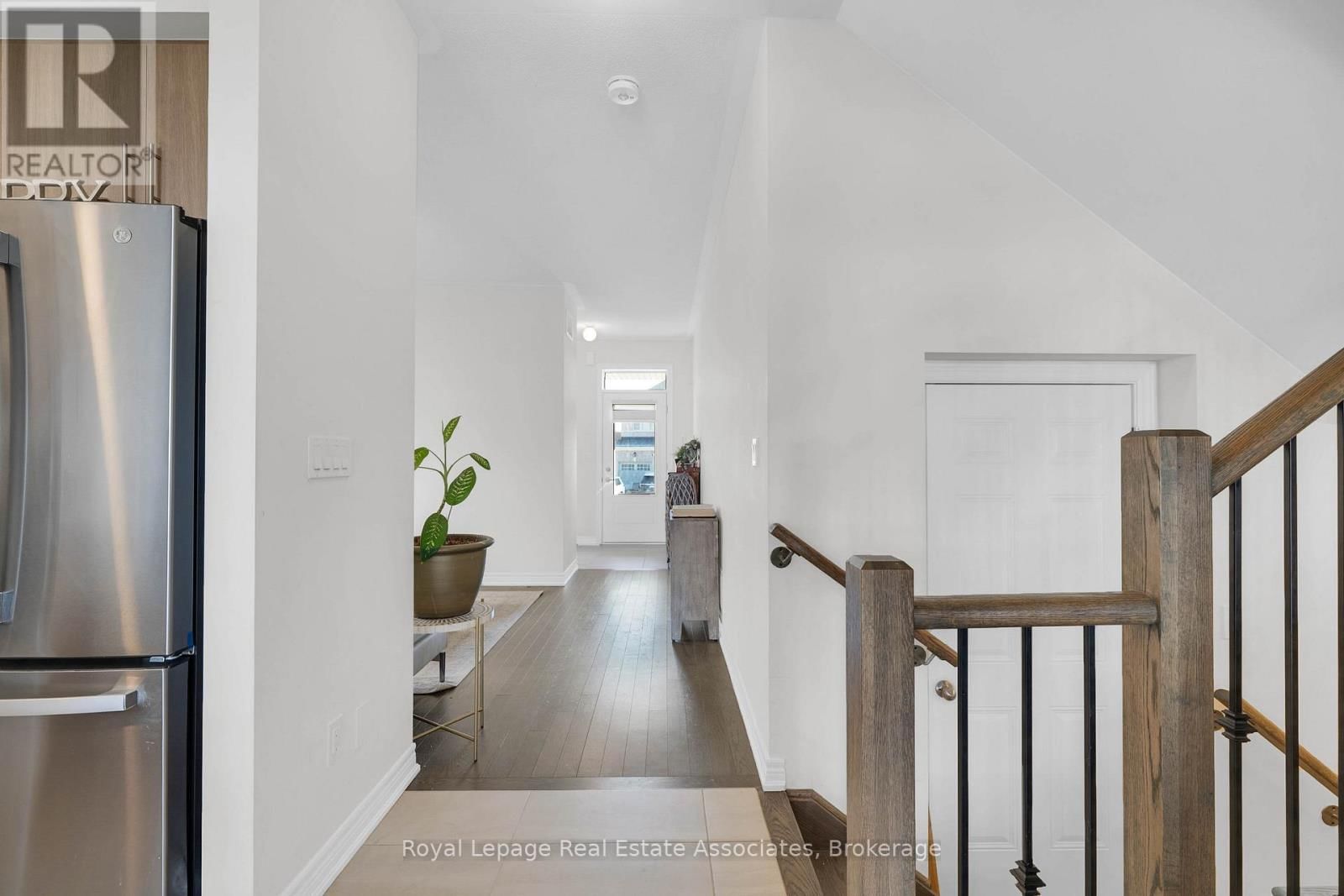 1386 DAVIS LOOP Image 7