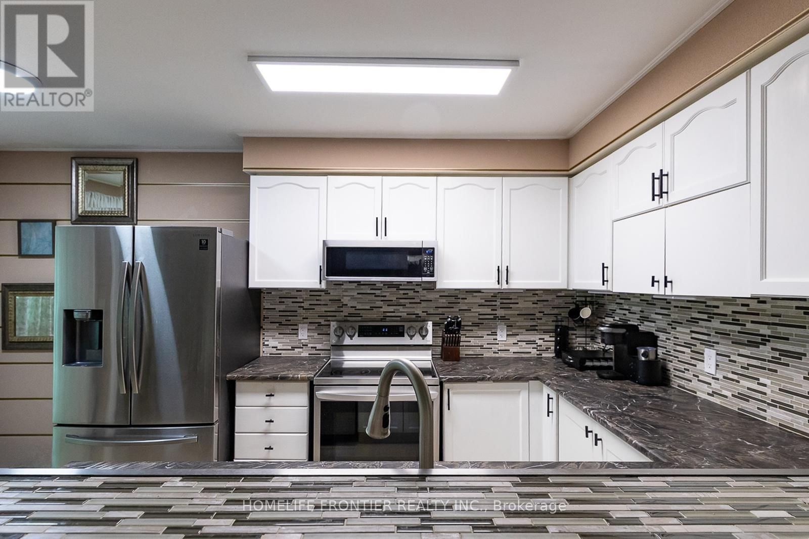 65 WEST PARK AVENUE Image 30