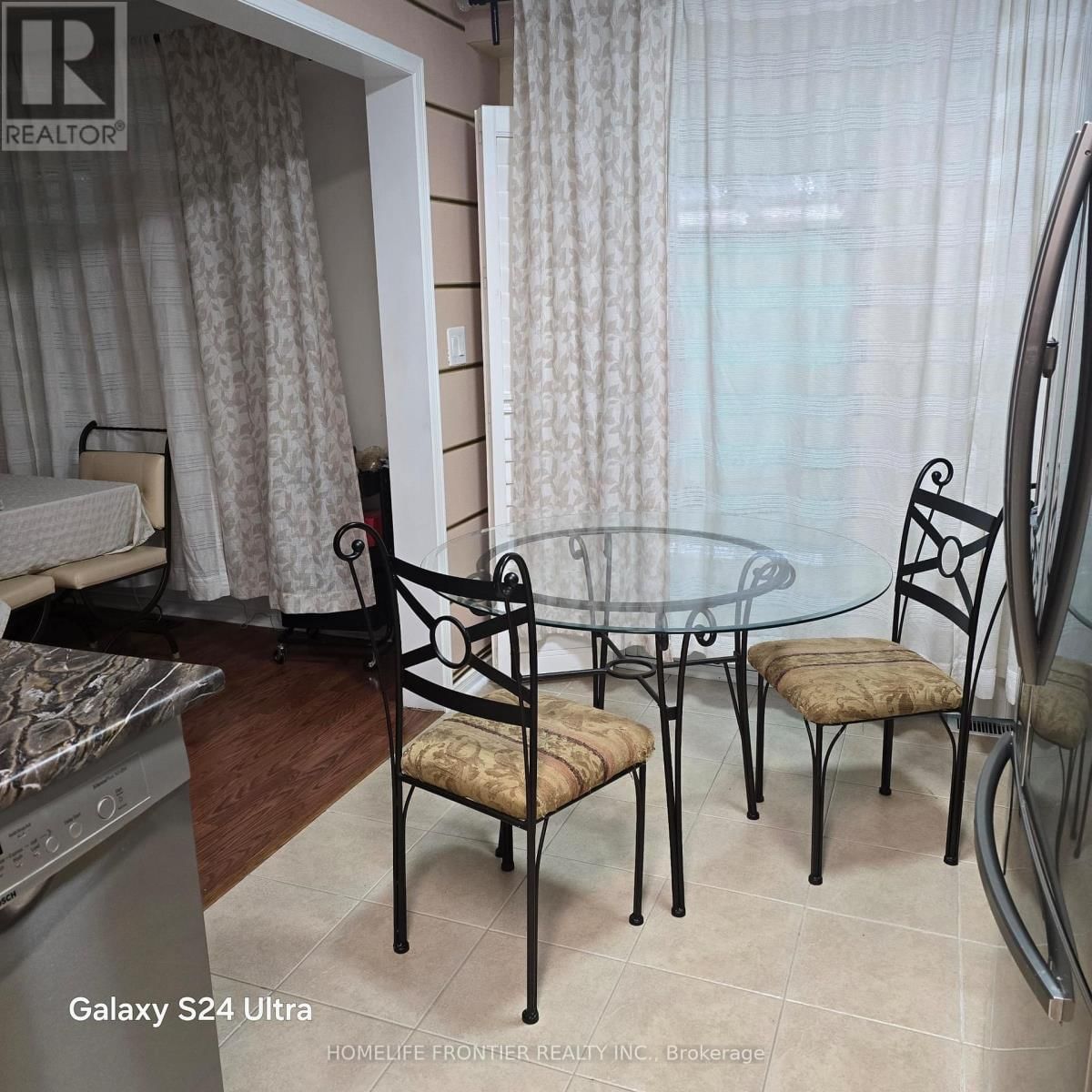 65 WEST PARK AVENUE Image 32