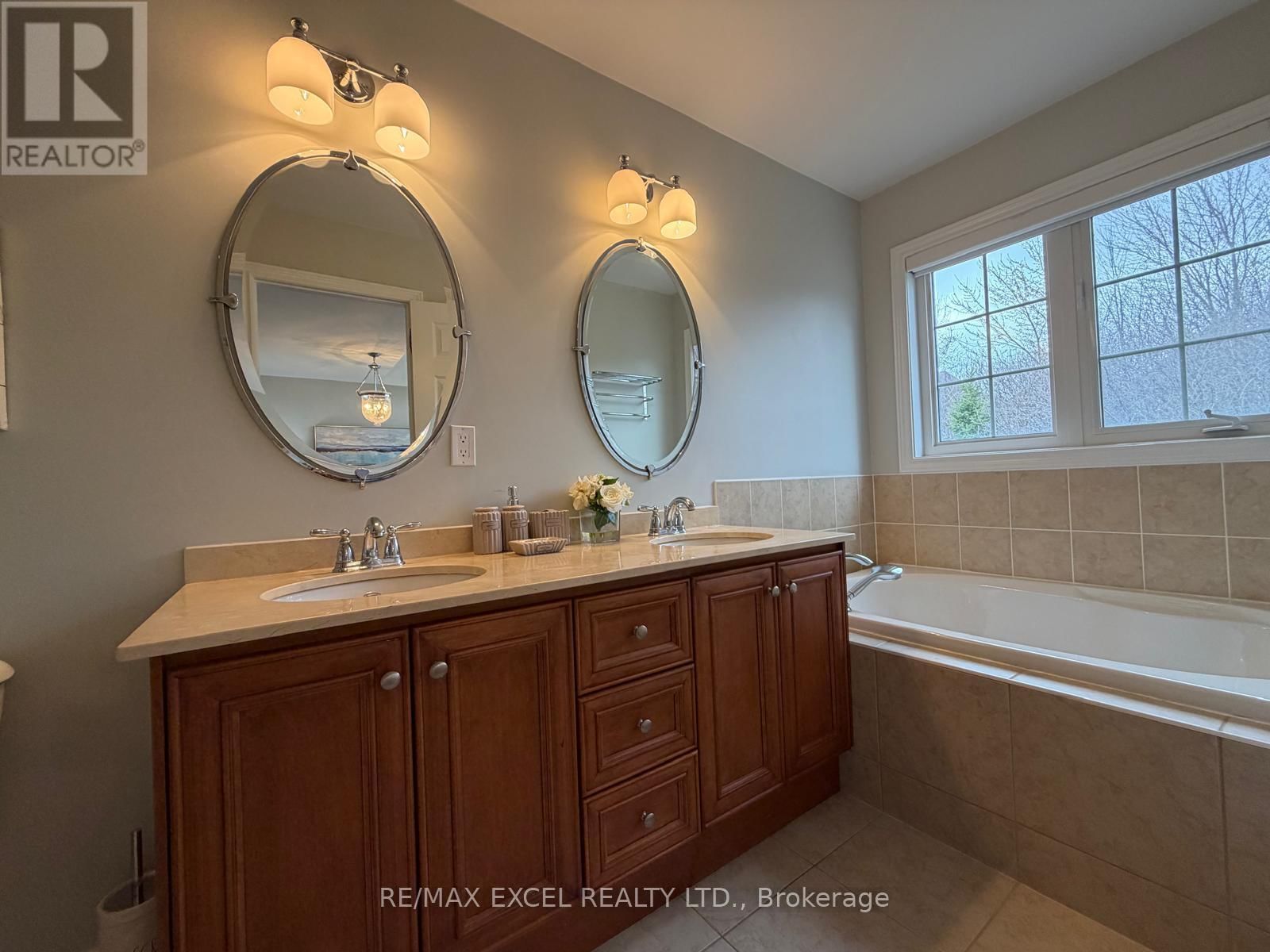 3 - 450 WORTHINGTON AVENUE Image 13