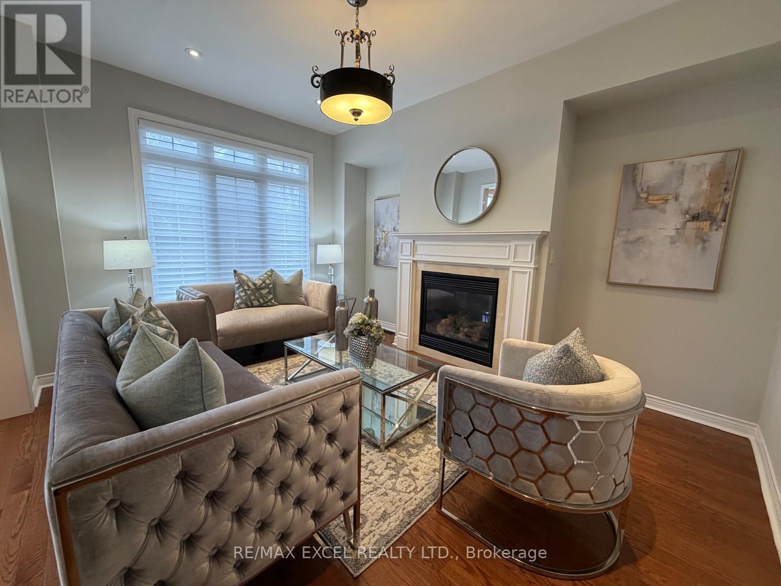 3 - 450 WORTHINGTON AVENUE Image 2