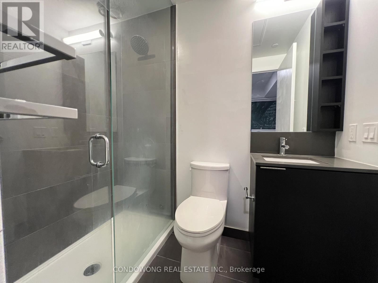 4211 - 1000 PORTAGE PARKWAY Image 7