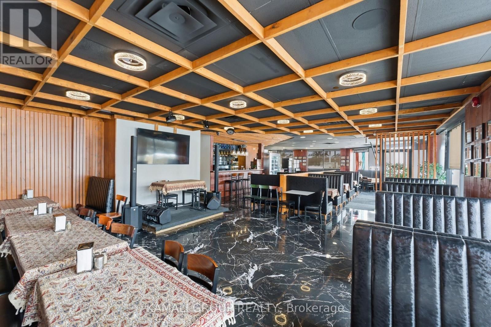 20 - 10815 BATHURST STREET NORTH Image 12