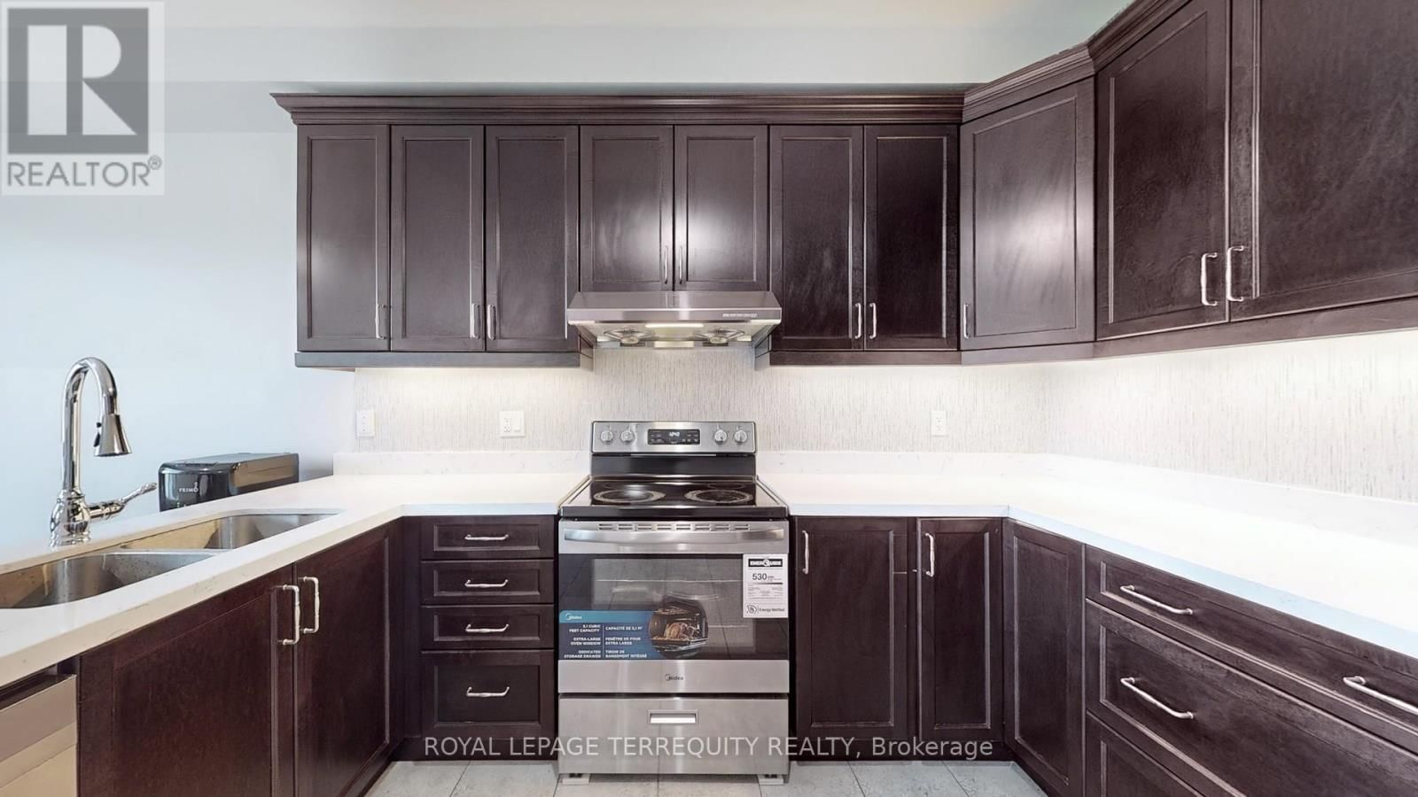 28 RICHMOND PARK DRIVE Image 13