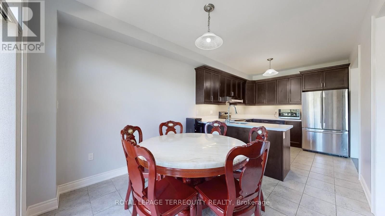 28 RICHMOND PARK DRIVE Image 20