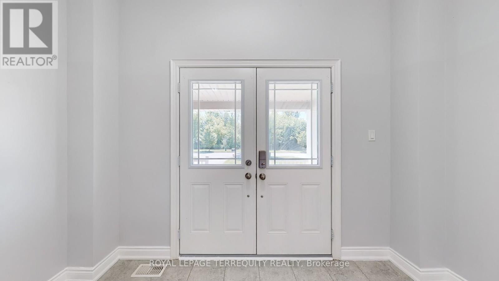 28 RICHMOND PARK DRIVE Image 21