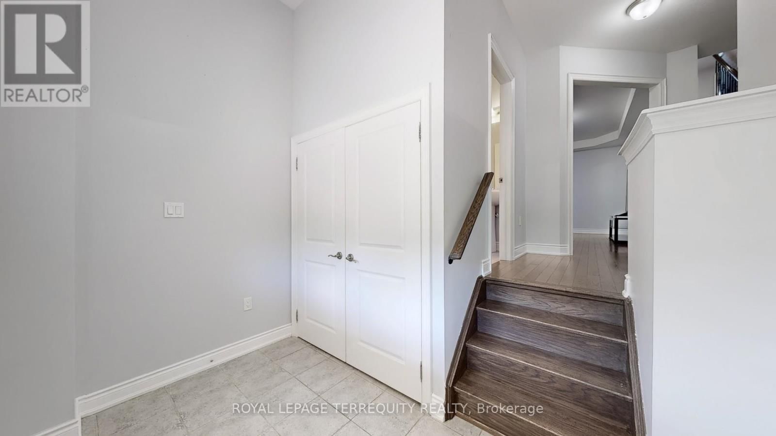 28 RICHMOND PARK DRIVE Image 22