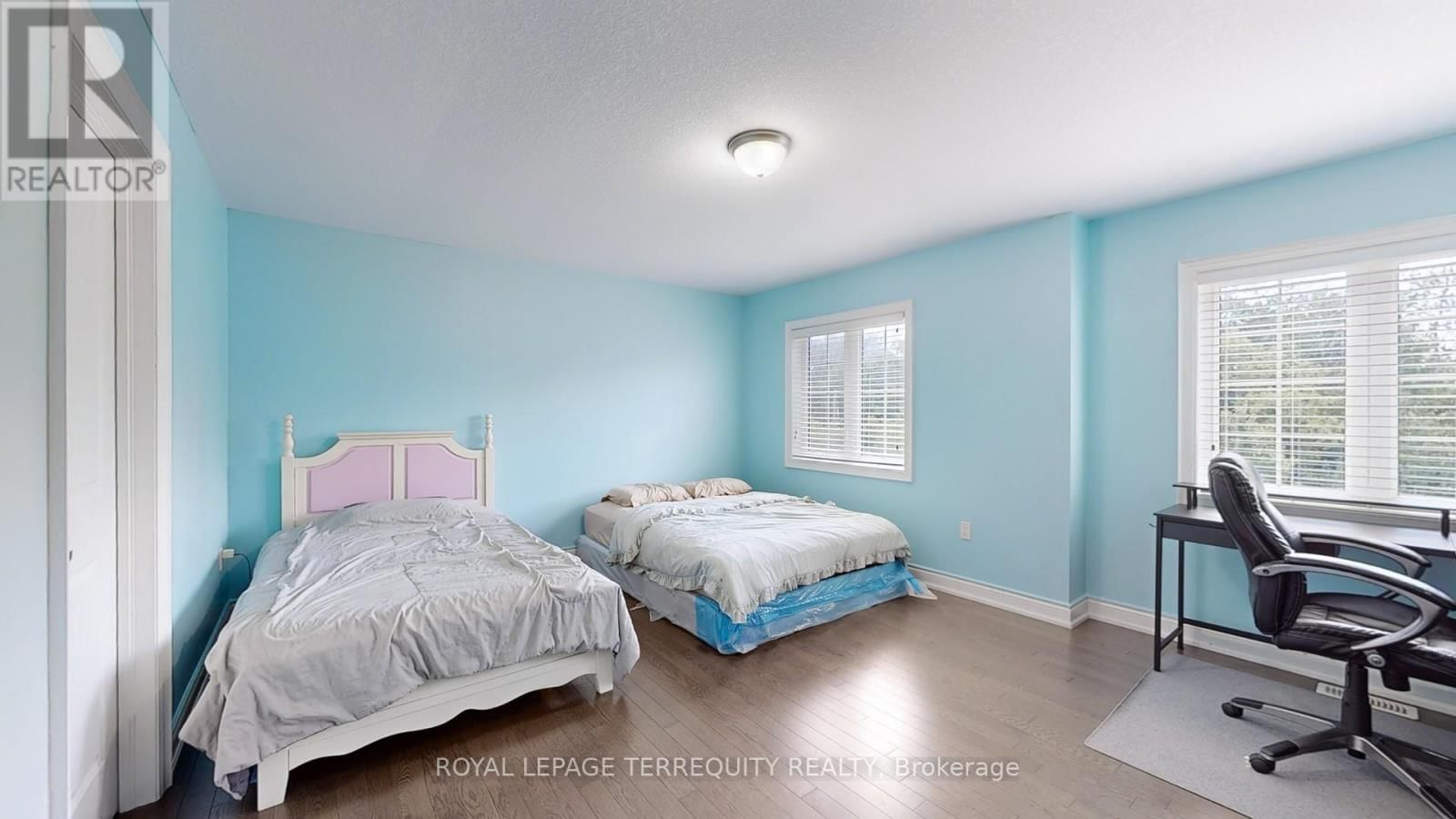 28 RICHMOND PARK DRIVE Image 39