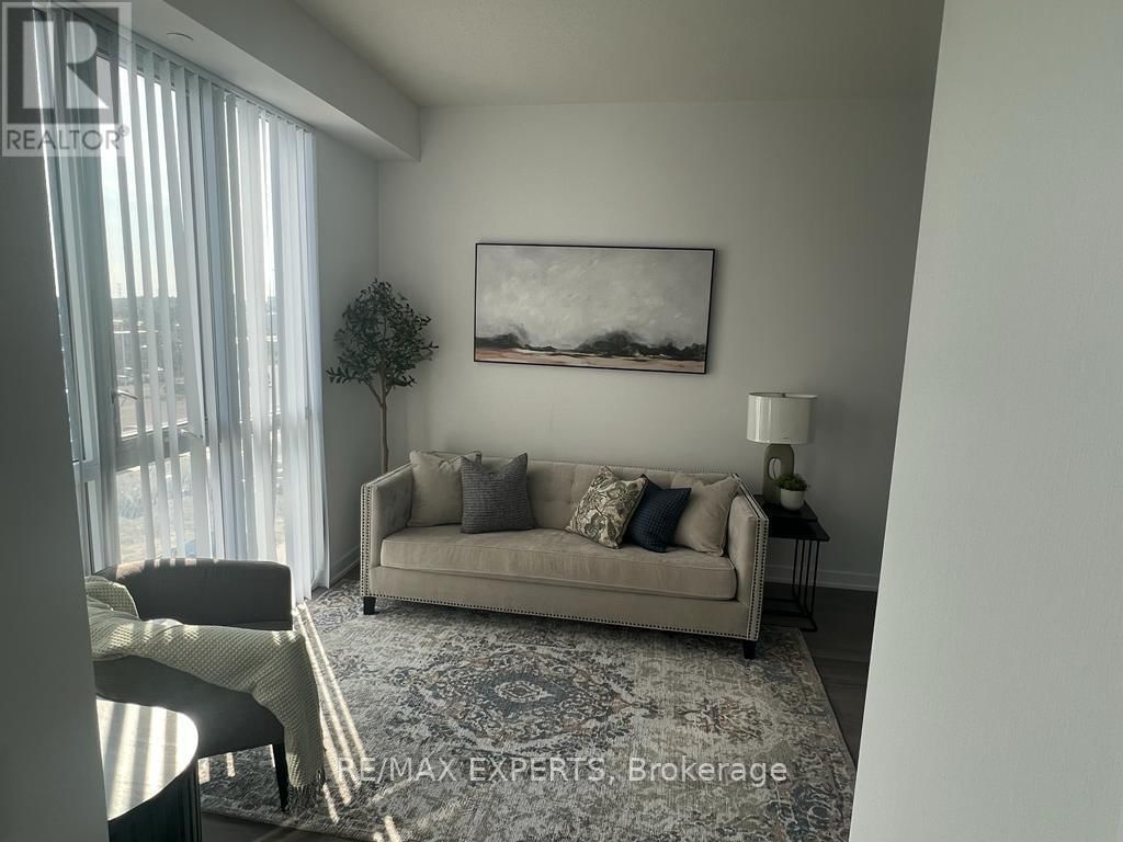 509 - 60 HONEY CRISP CRESCENT Image 3