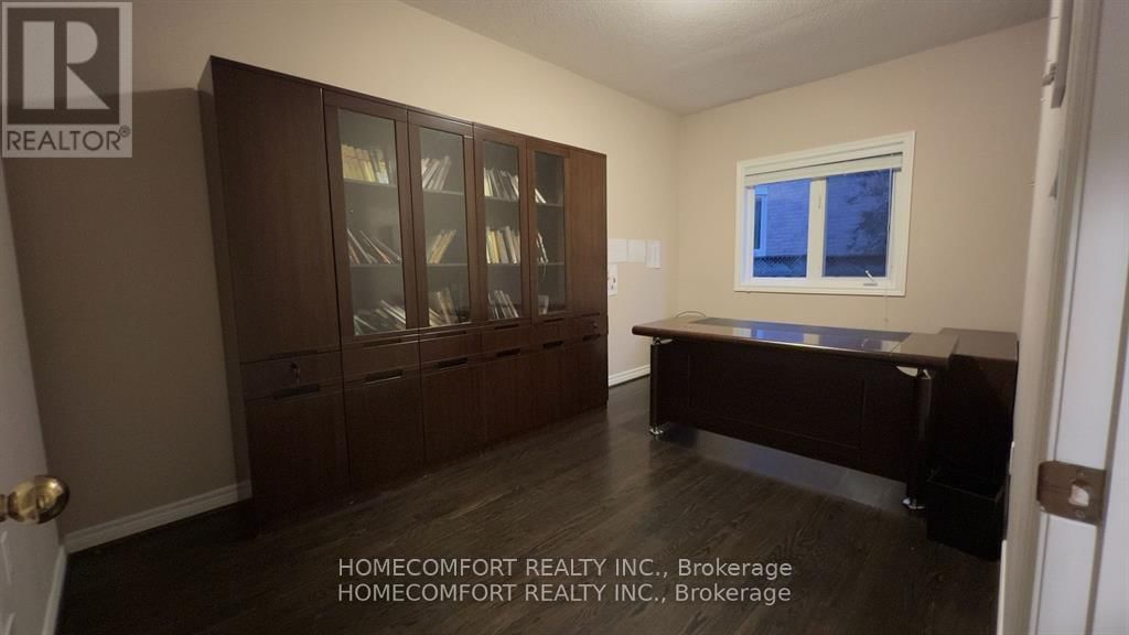 95 ROWLAND COURT Image 7