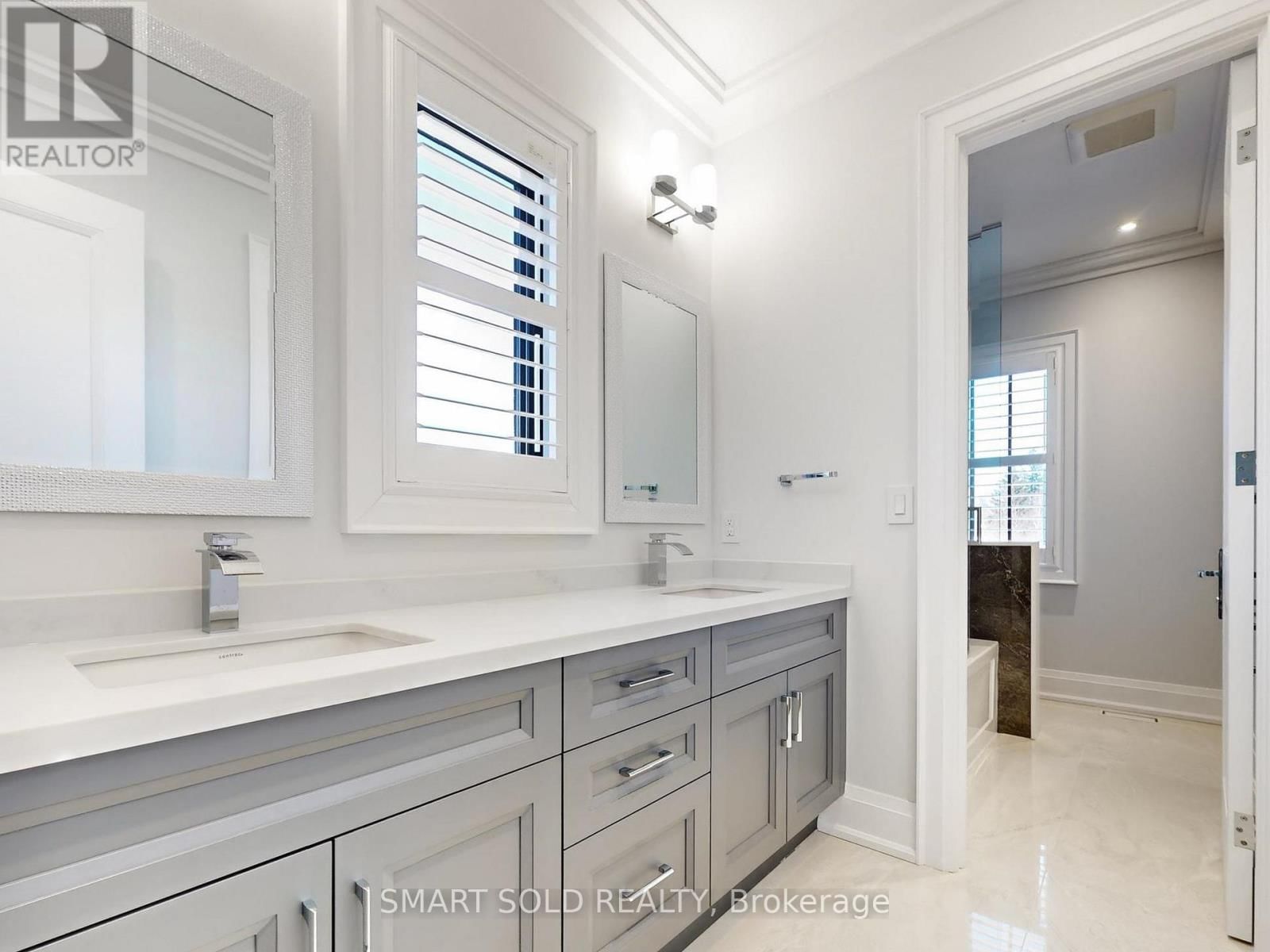 20 DUNN DRIVE Image 25