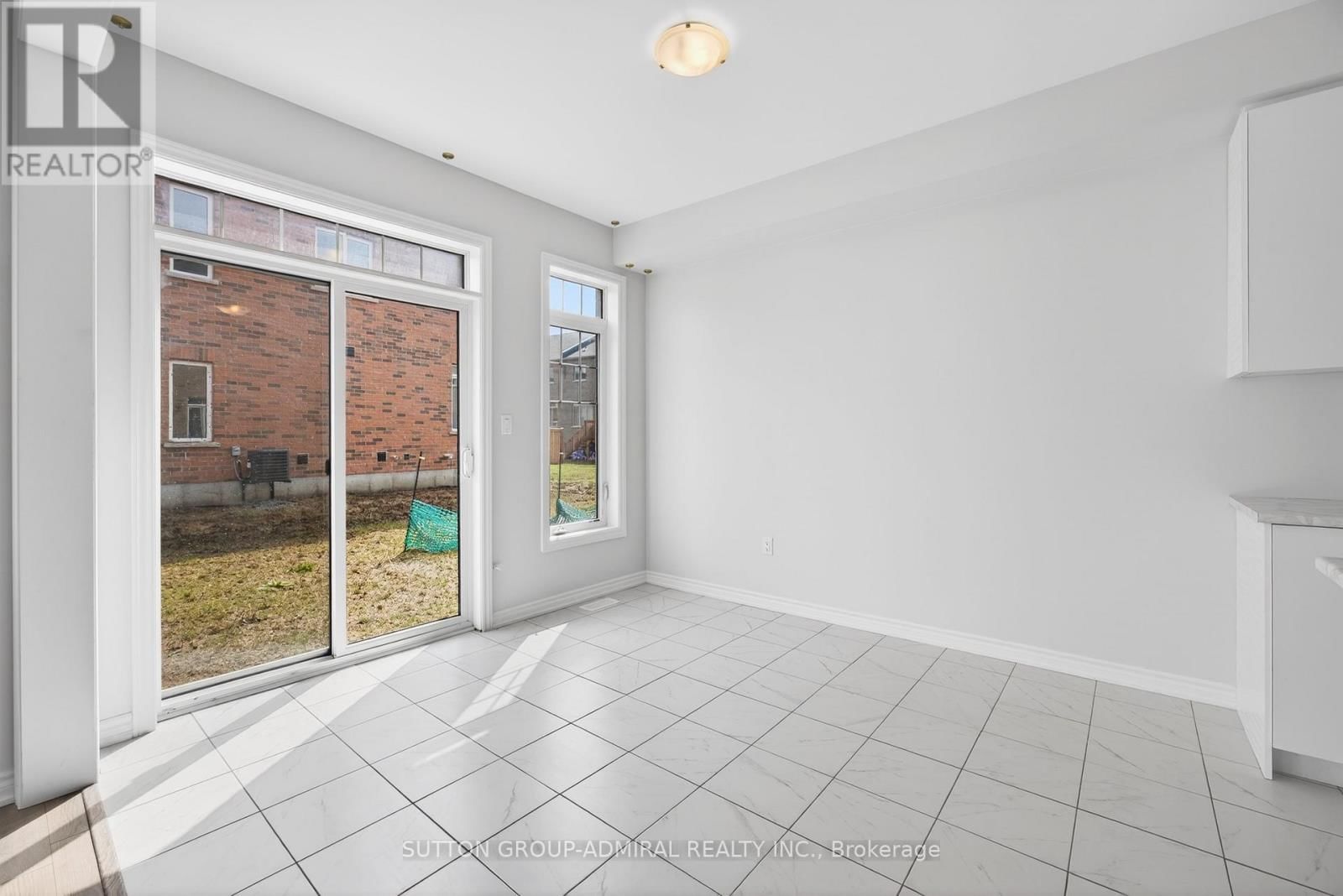 2237 GRAINGER LOOP Image 20