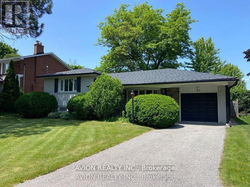 24 DRAKEFIELD ROAD Image 34