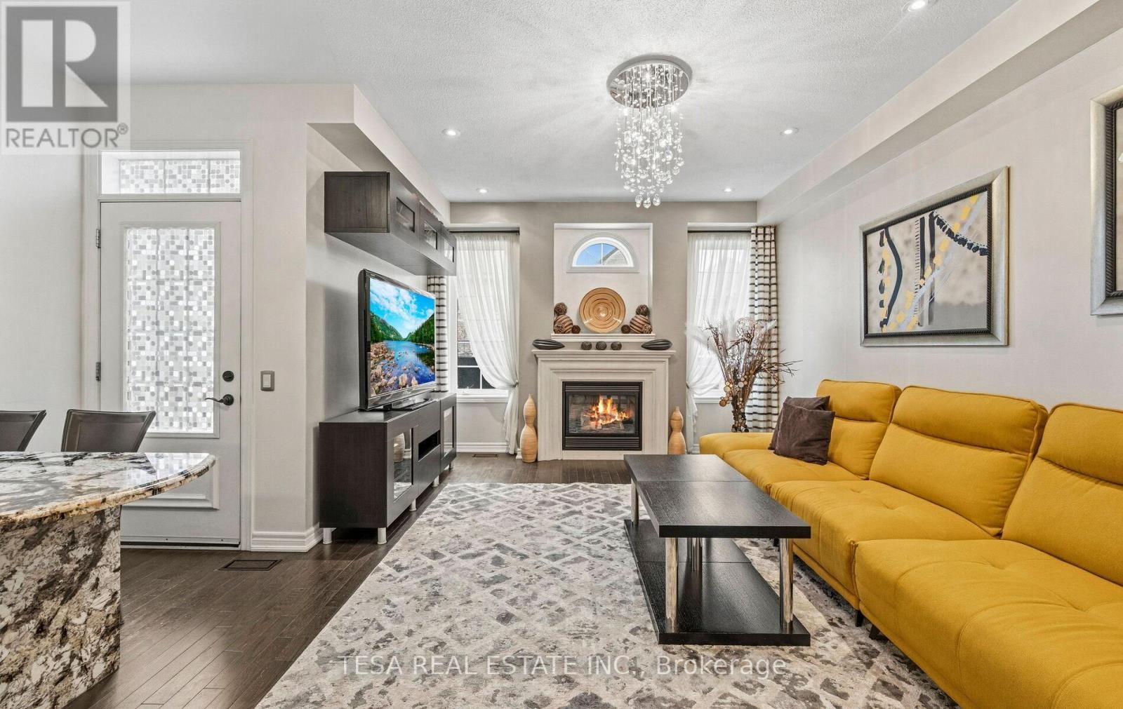 417 LADY NADIA DRIVE Image 12