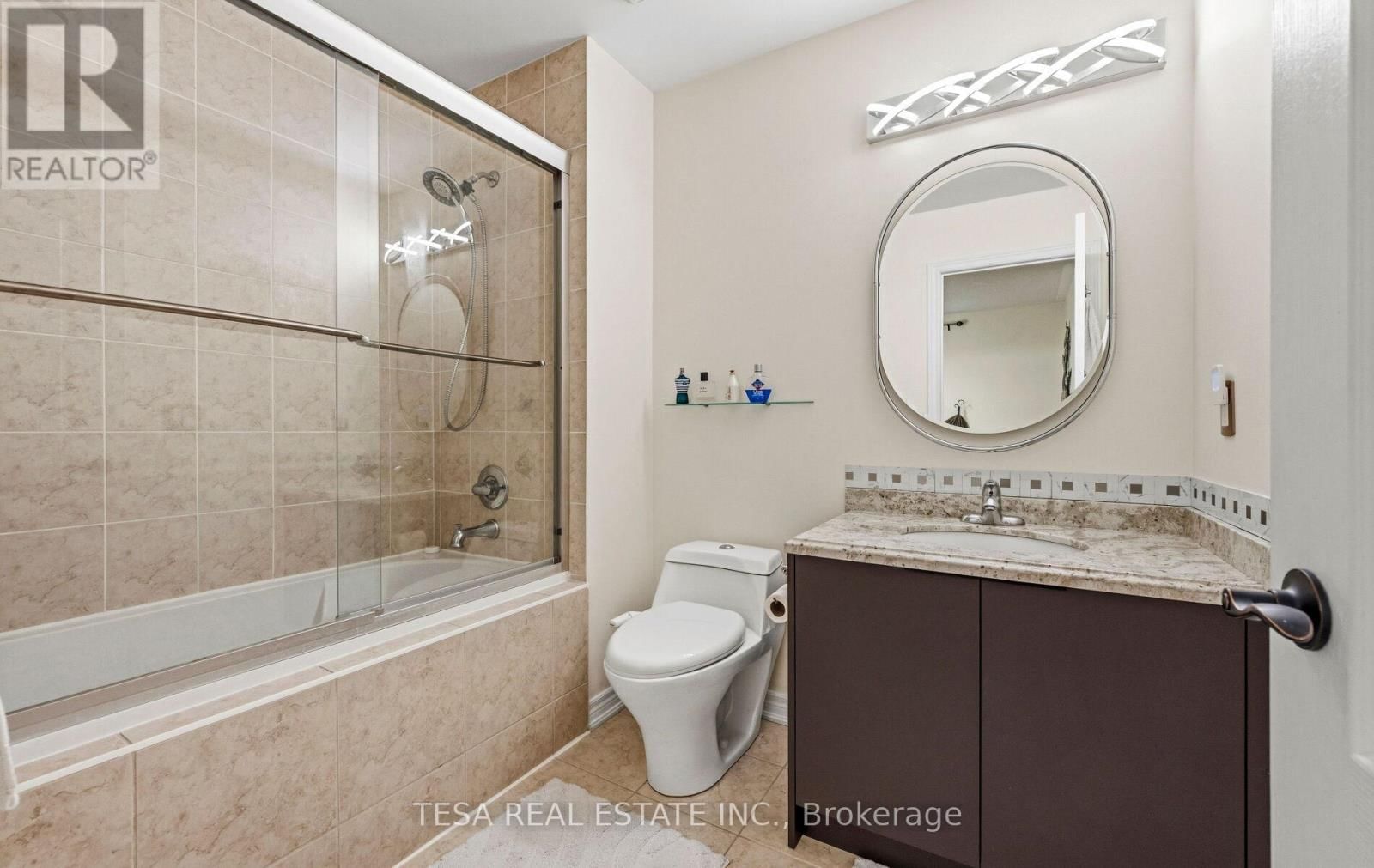 417 LADY NADIA DRIVE Image 40