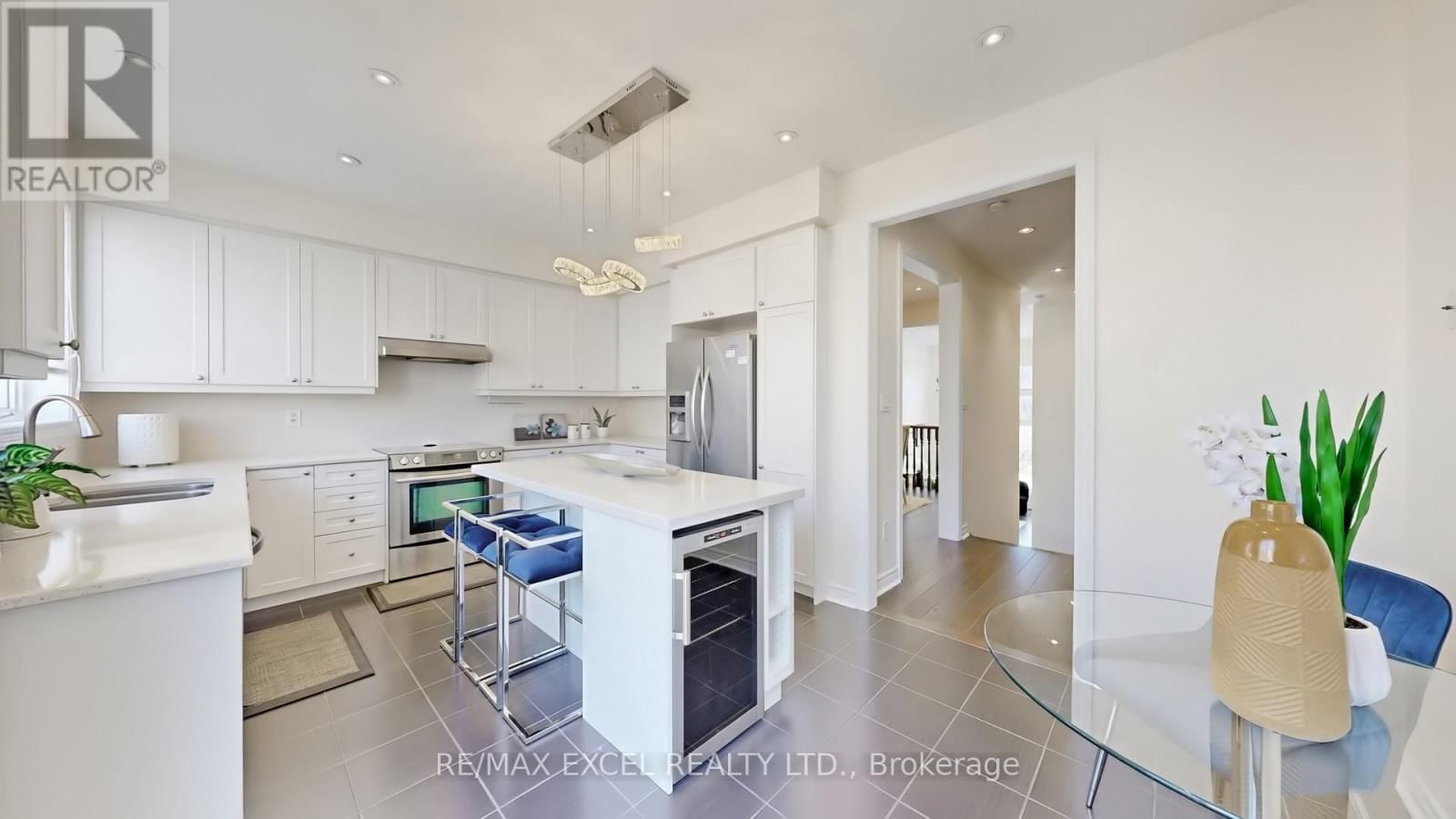 27 MAYTIME WAY Image 15