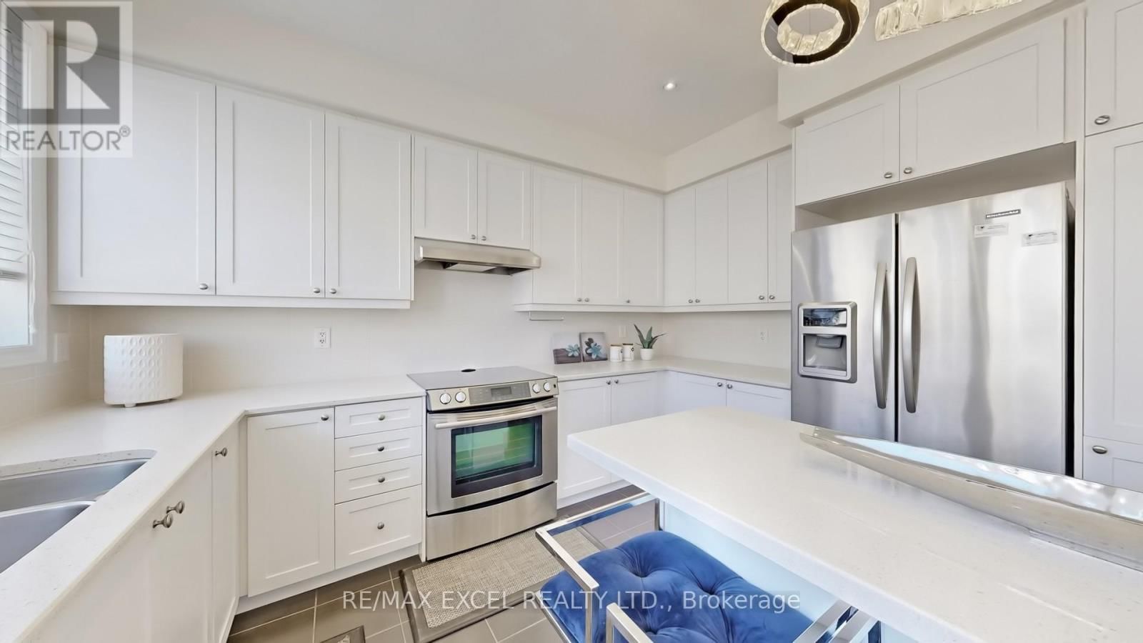 27 MAYTIME WAY Image 20