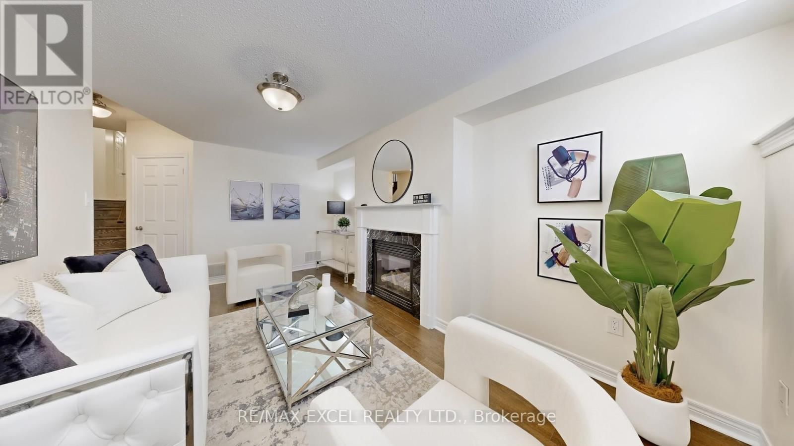 27 MAYTIME WAY Image 41