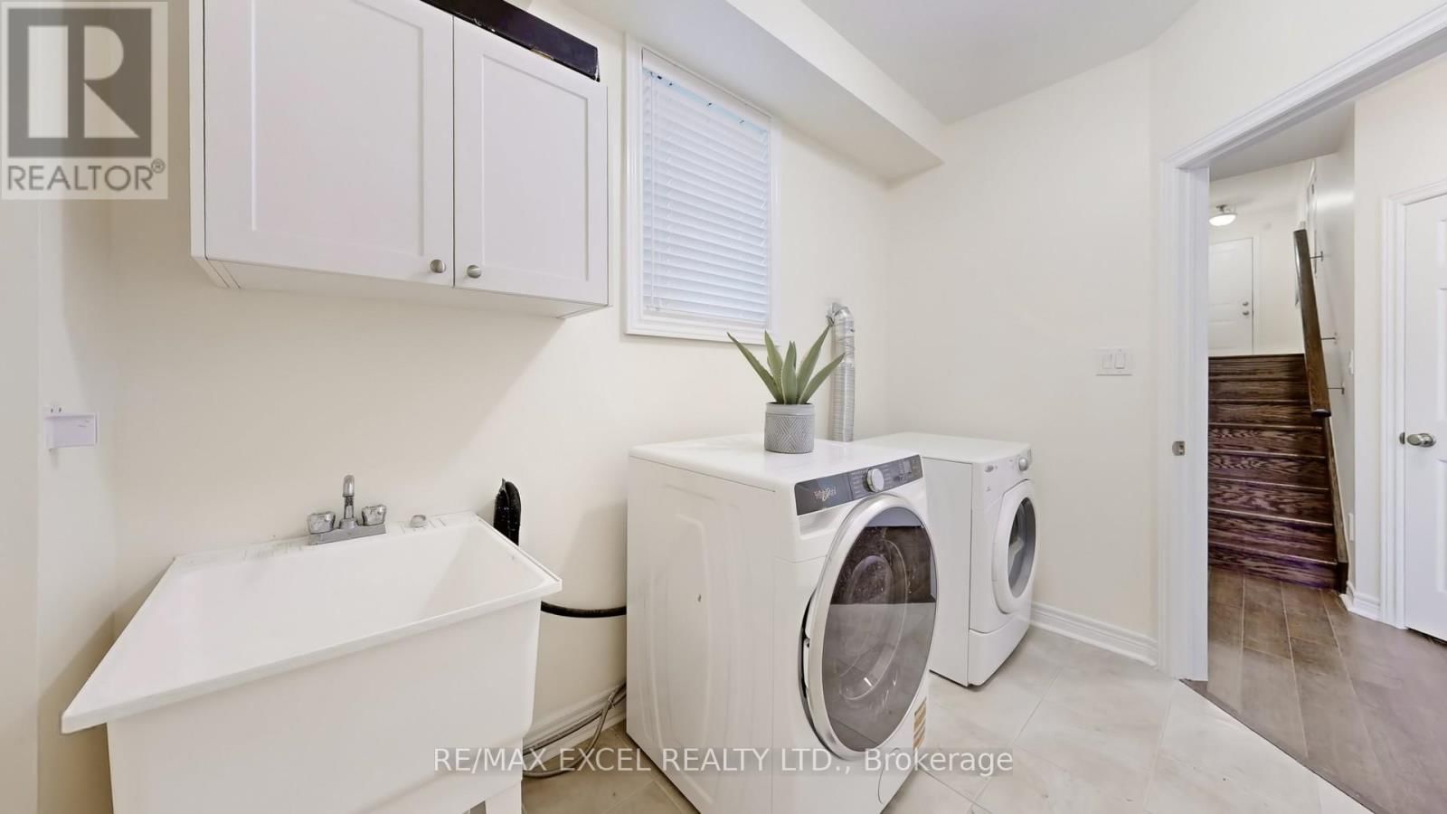 27 MAYTIME WAY Image 45