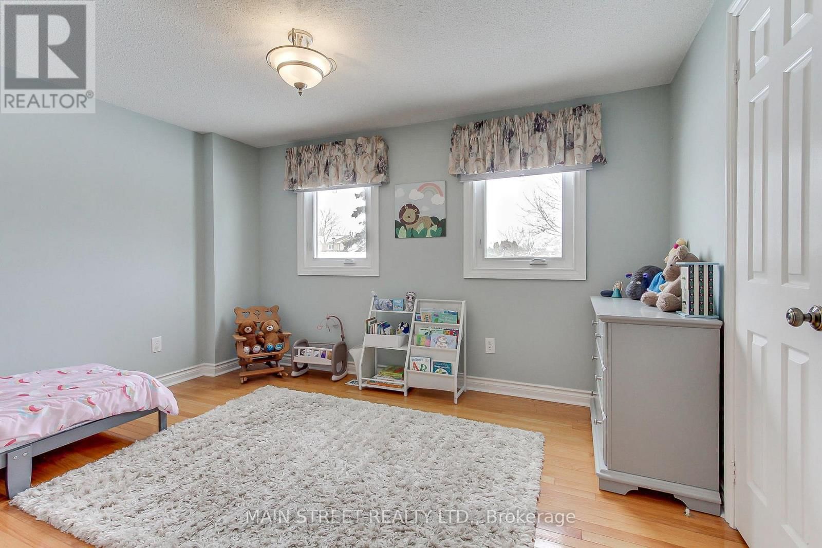 369 HAREWOOD BOULEVARD Image 22