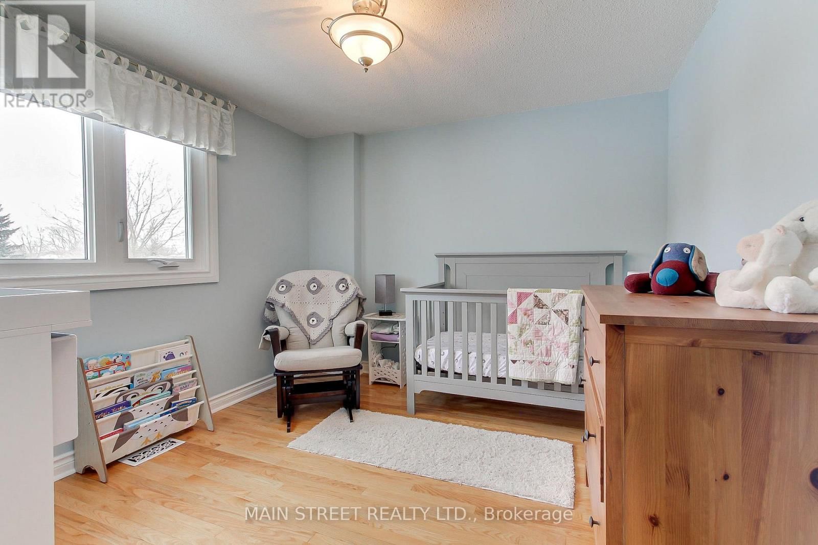 369 HAREWOOD BOULEVARD Image 23