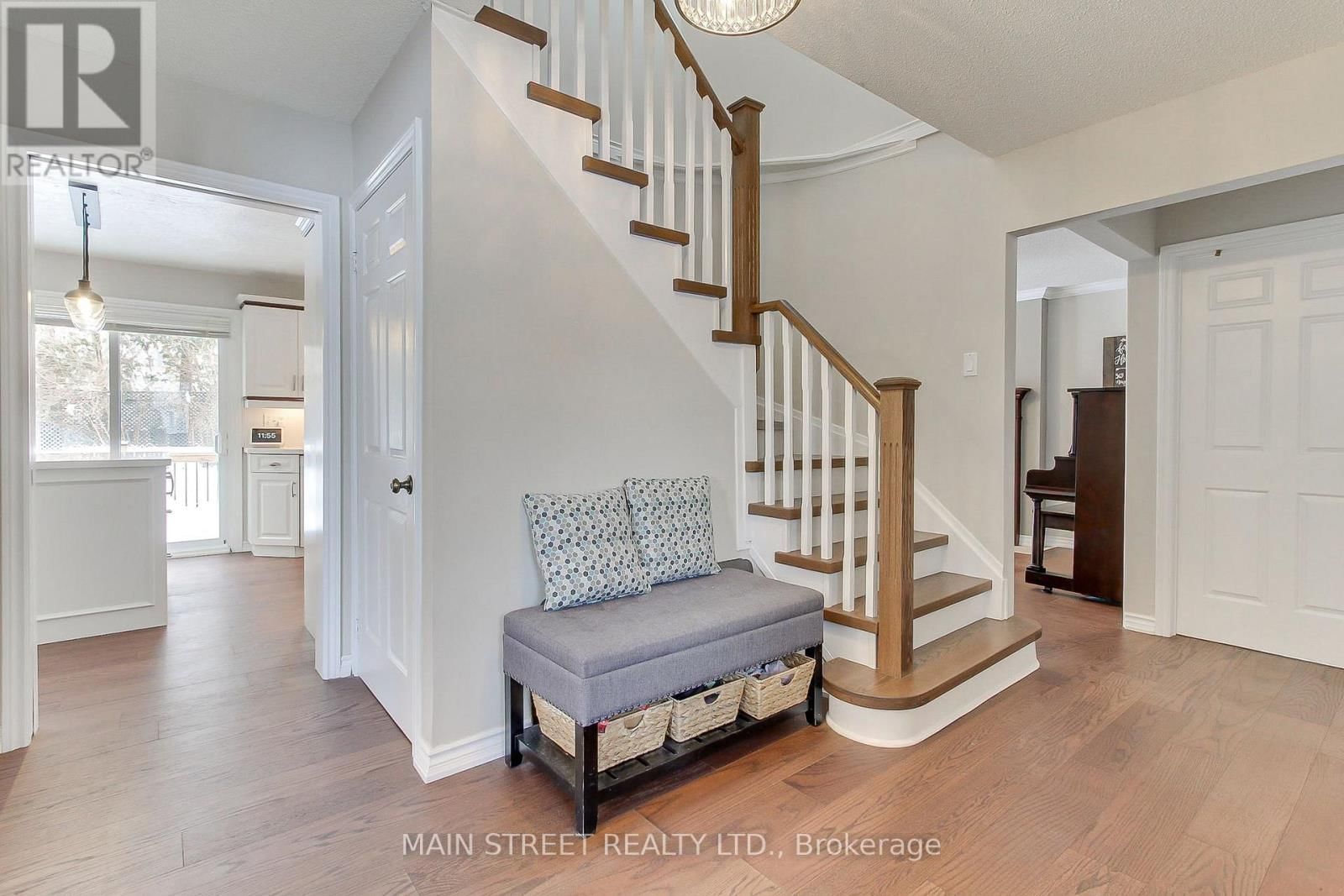 369 HAREWOOD BOULEVARD Image 5