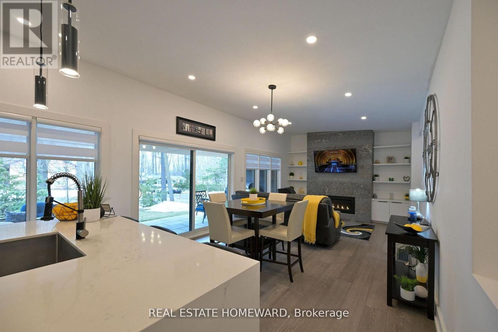 3763 FAIRWAY ROAD Image 10