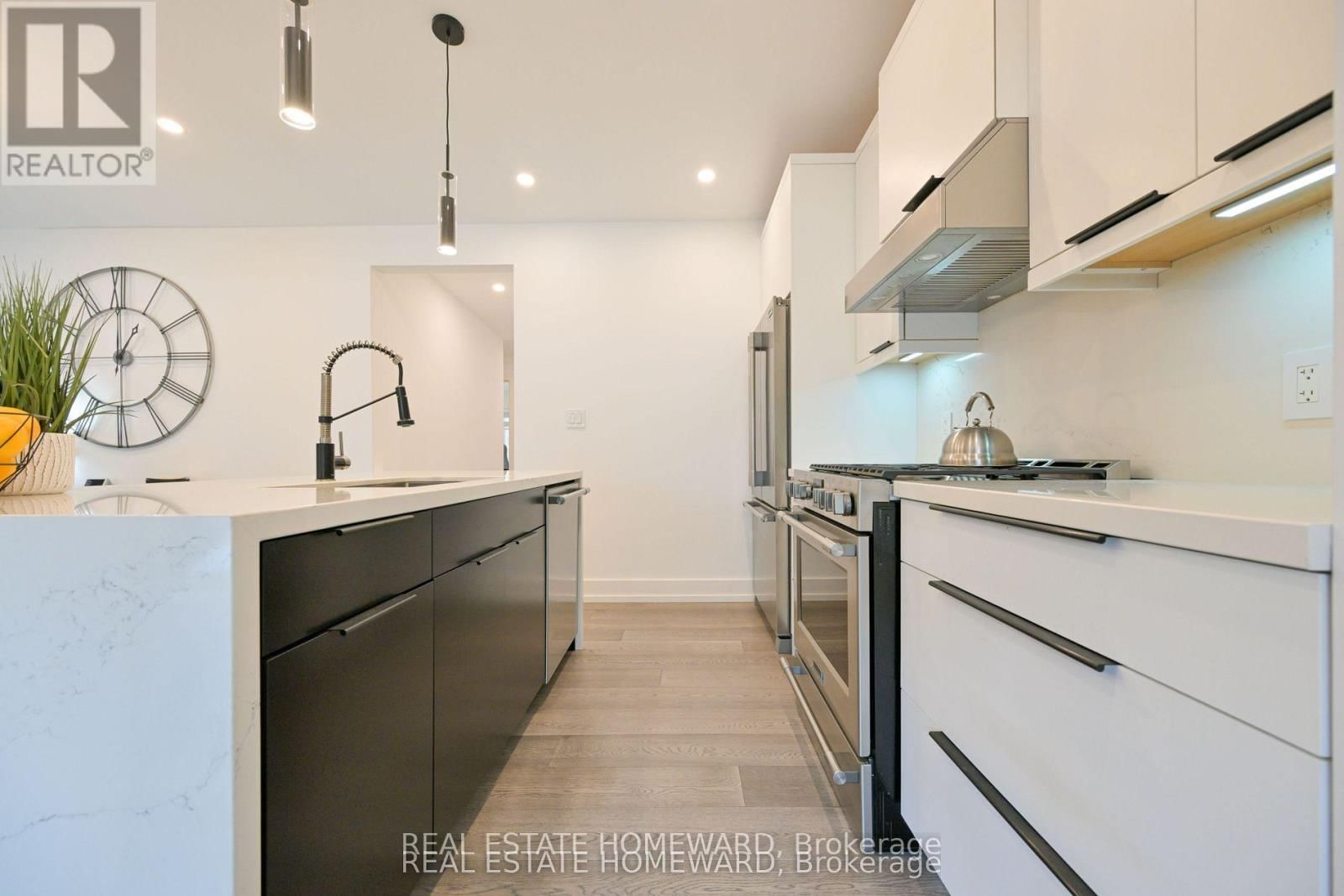 3763 FAIRWAY ROAD Image 13