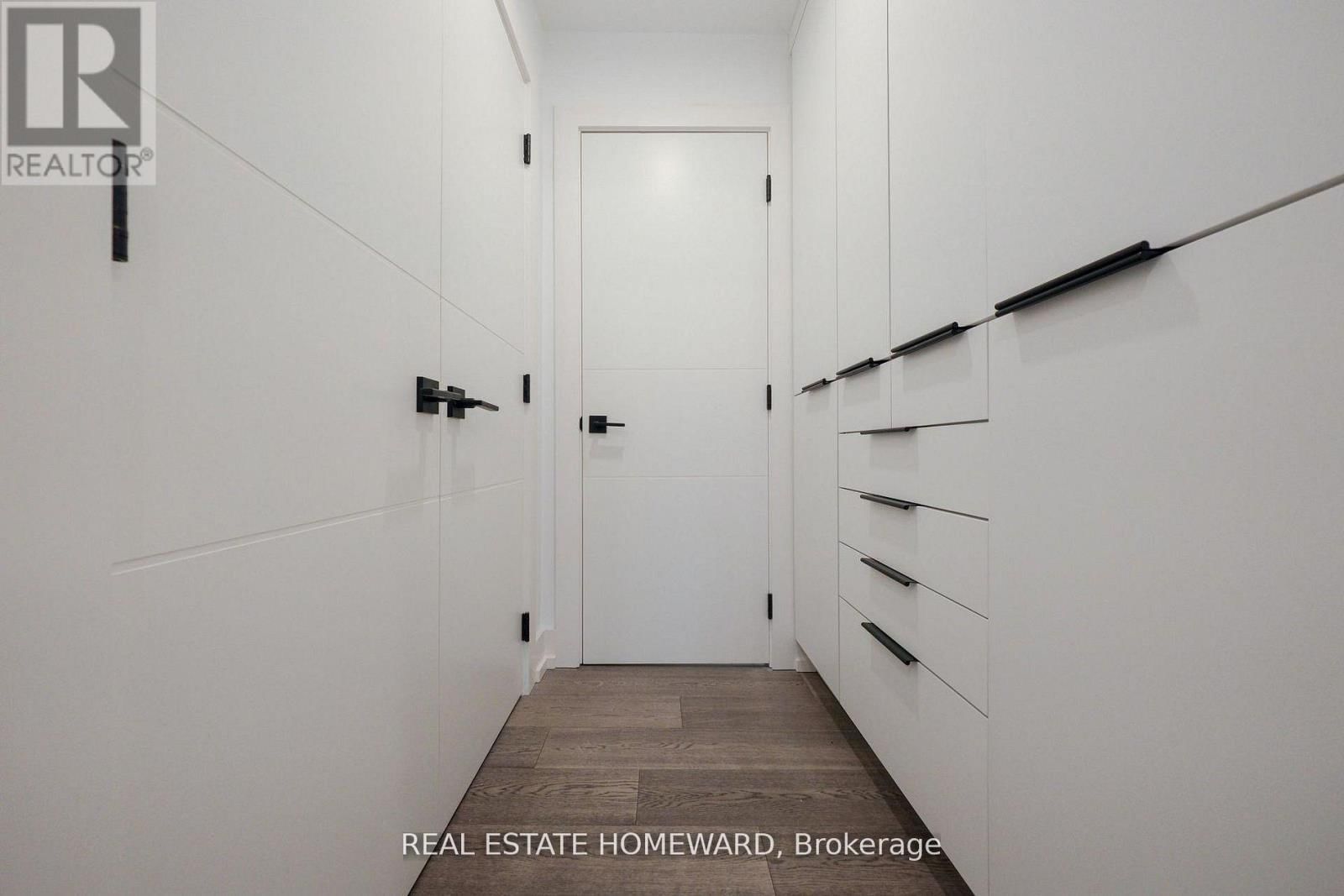 3763 FAIRWAY ROAD Image 30