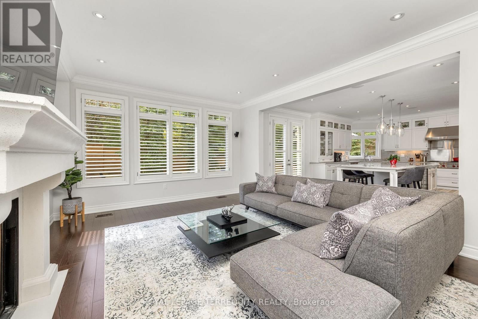 244 FREDERICK CURRAN LANE Image 15