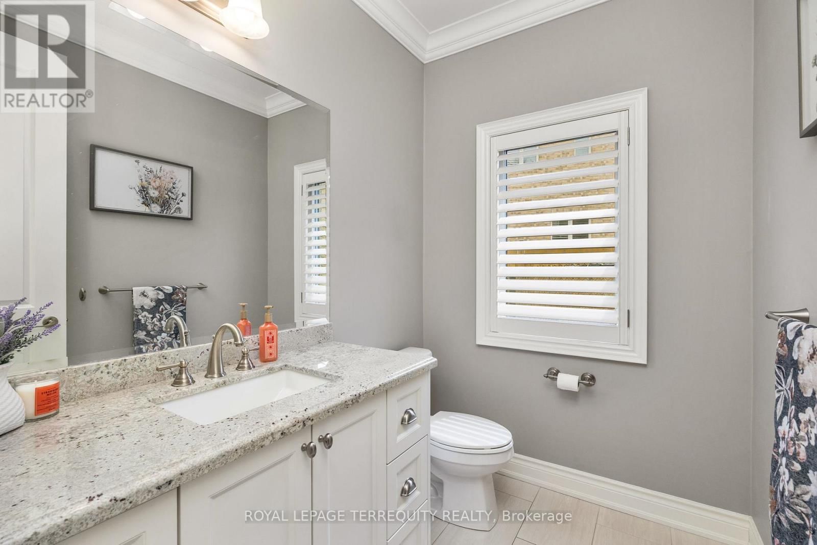 244 FREDERICK CURRAN LANE Image 22