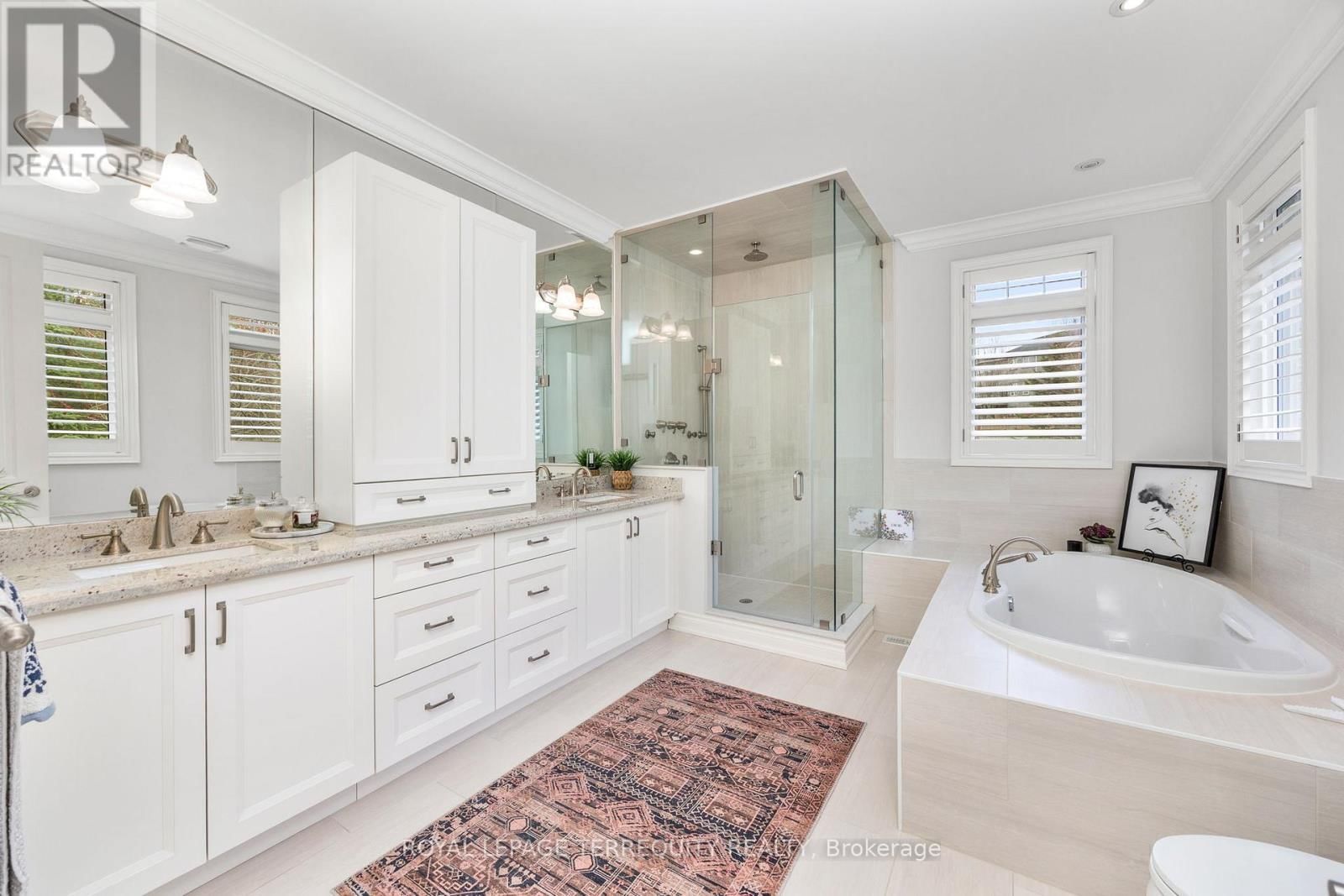 244 FREDERICK CURRAN LANE Image 35