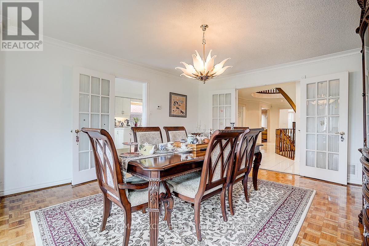 10 BROOKSHILL CRESCENT Image 21