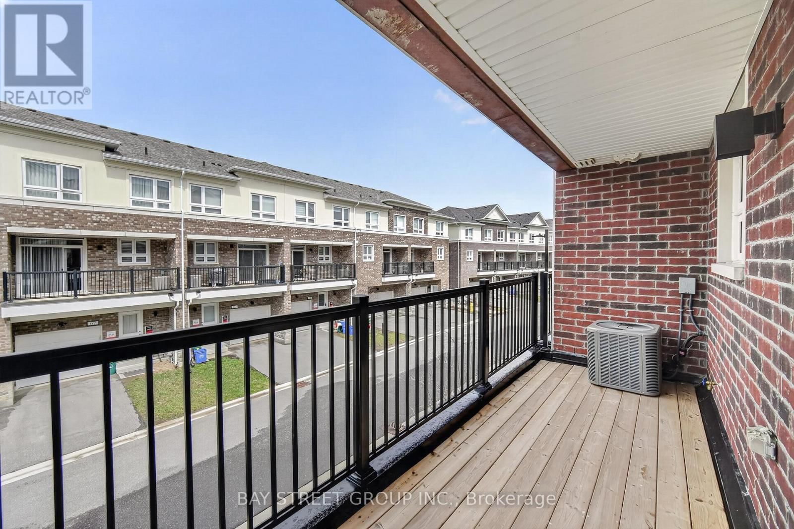 66 MASSACHUSETTS LANE Image 16