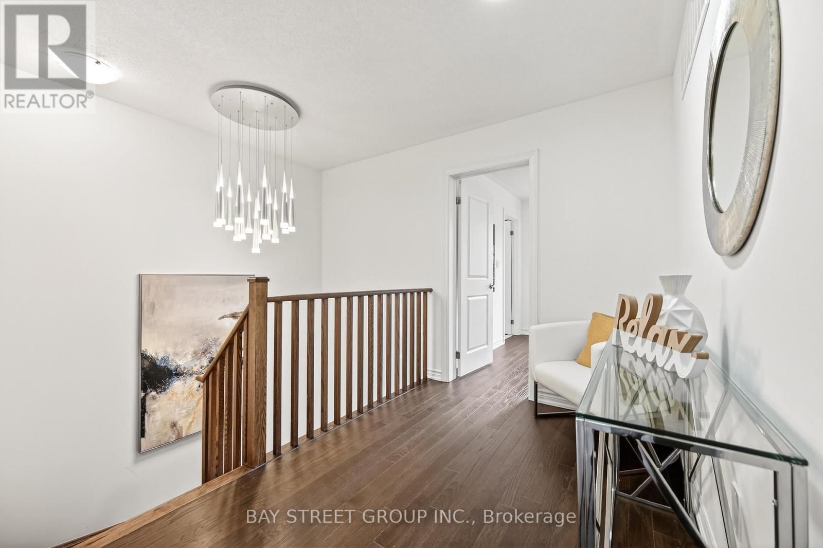 66 MASSACHUSETTS LANE Image 25