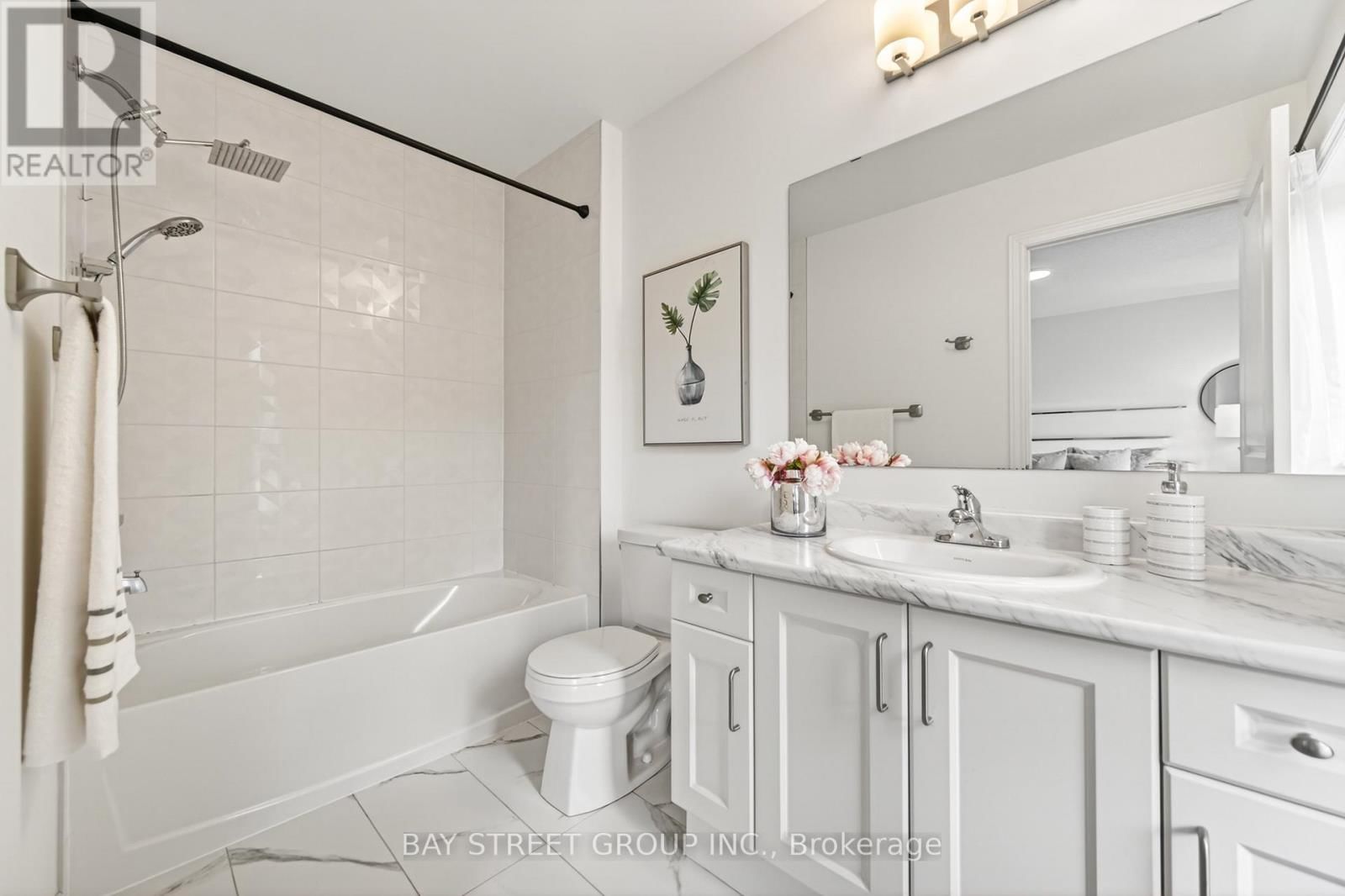 66 MASSACHUSETTS LANE Image 29