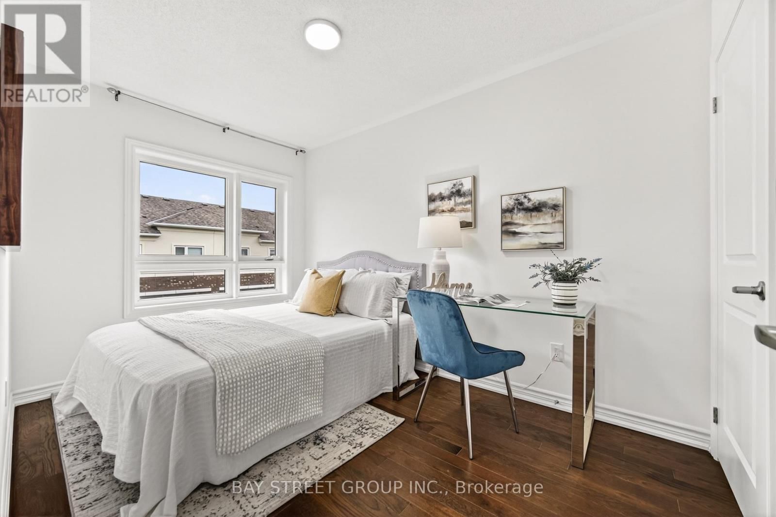 66 MASSACHUSETTS LANE Image 31