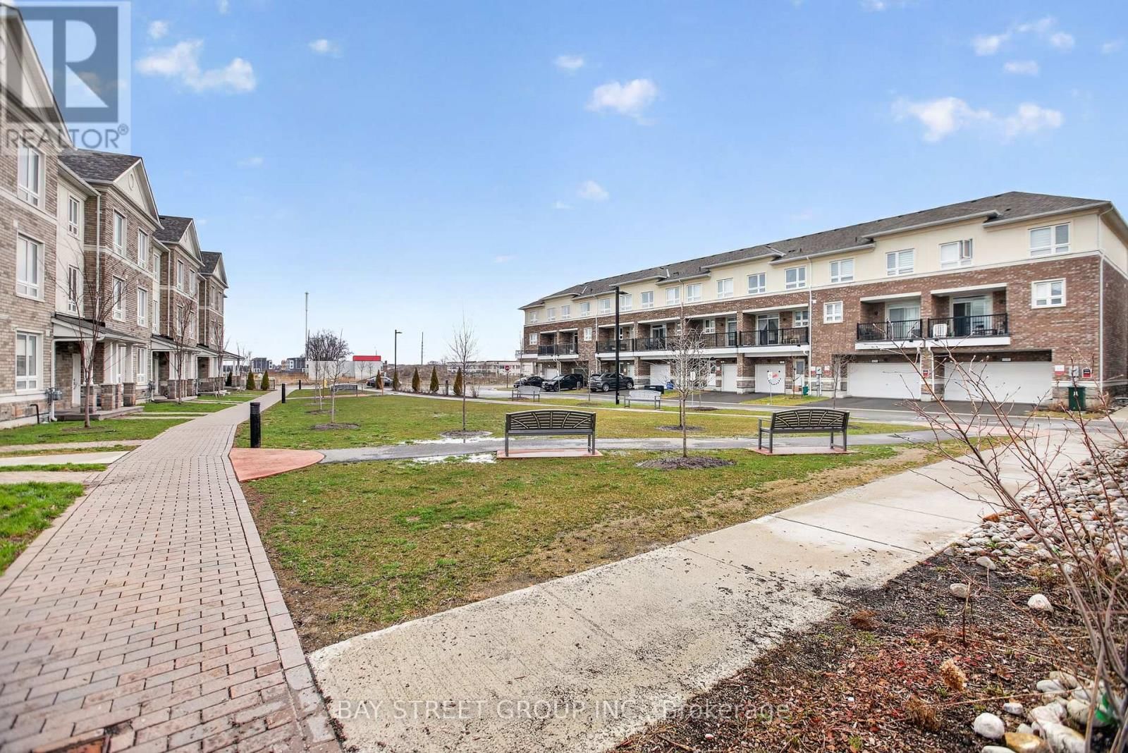 66 MASSACHUSETTS LANE Image 41