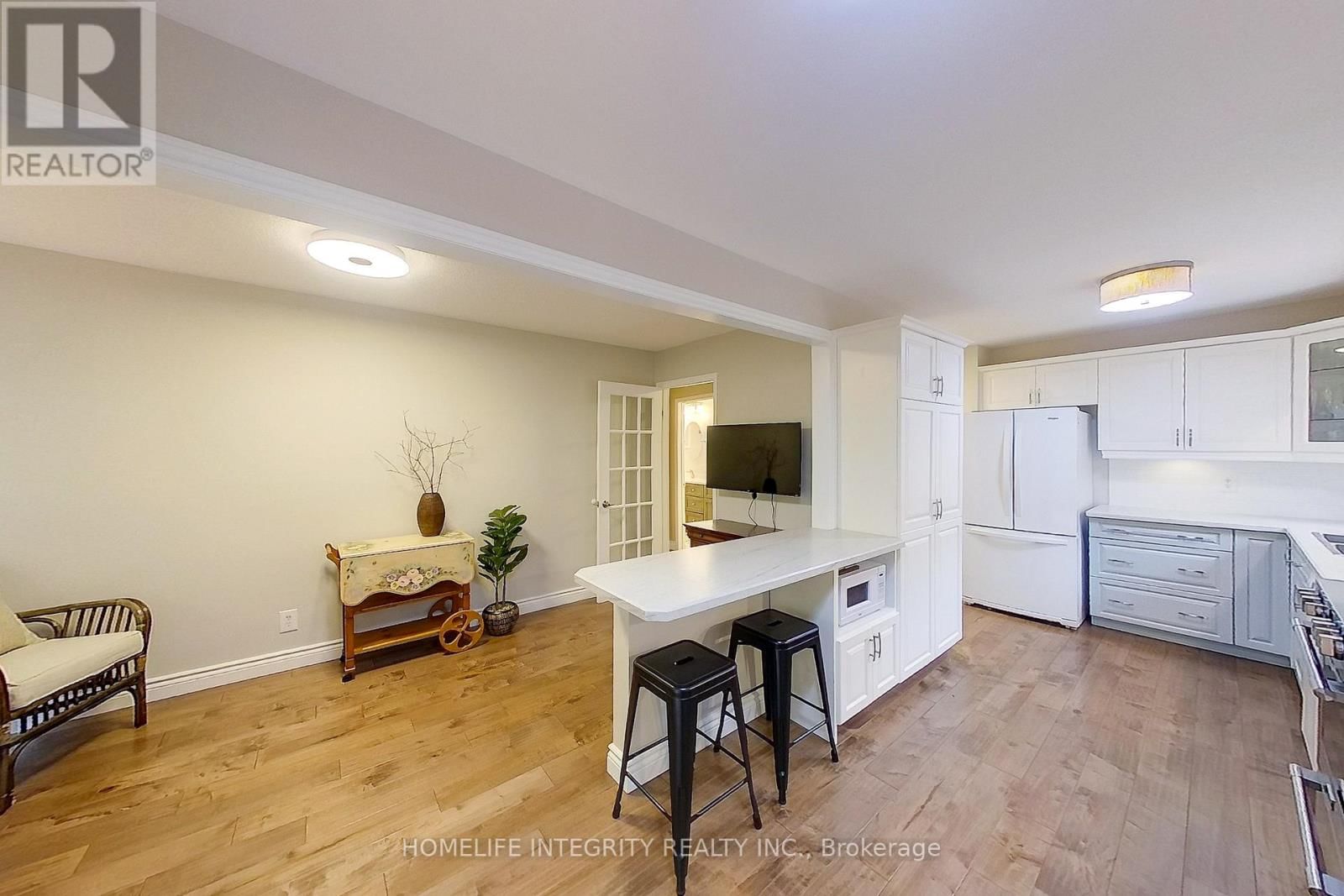 40 GREEN BRIAR ROAD Image 12