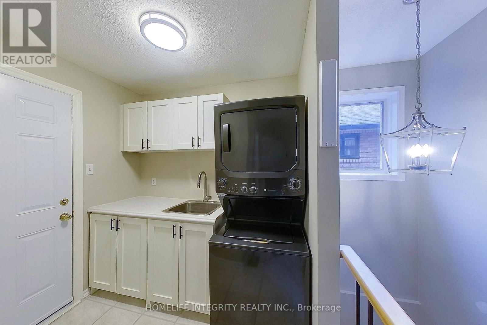 40 GREEN BRIAR ROAD Image 18