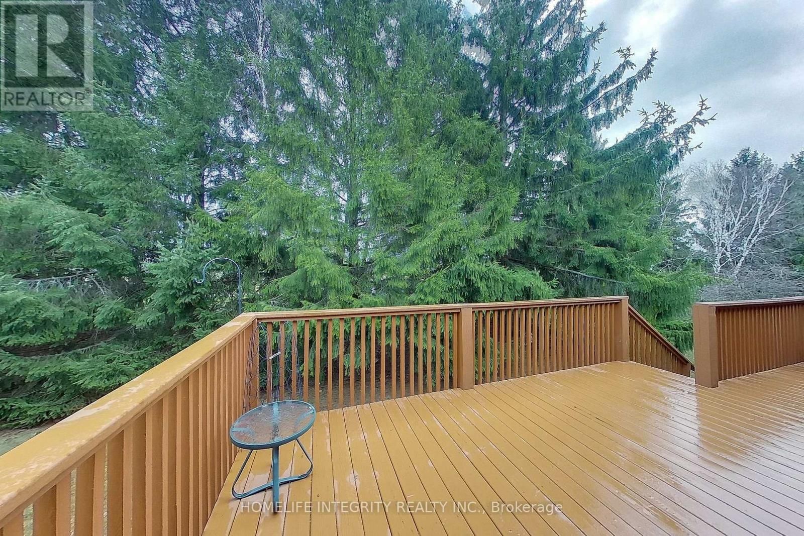 40 GREEN BRIAR ROAD Image 27