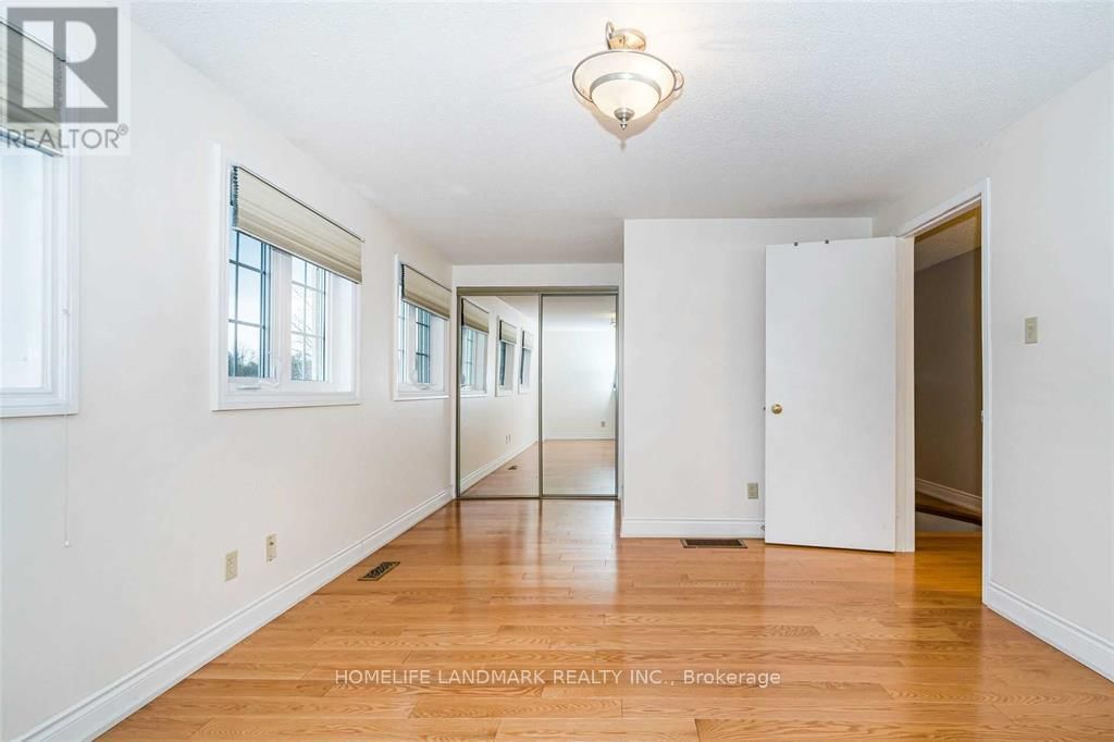 23 BLUESKY CRESCENT Image 13