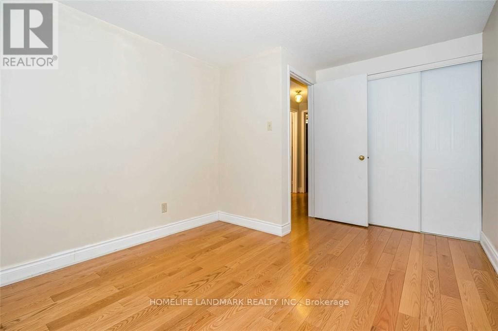 23 BLUESKY CRESCENT Image 17