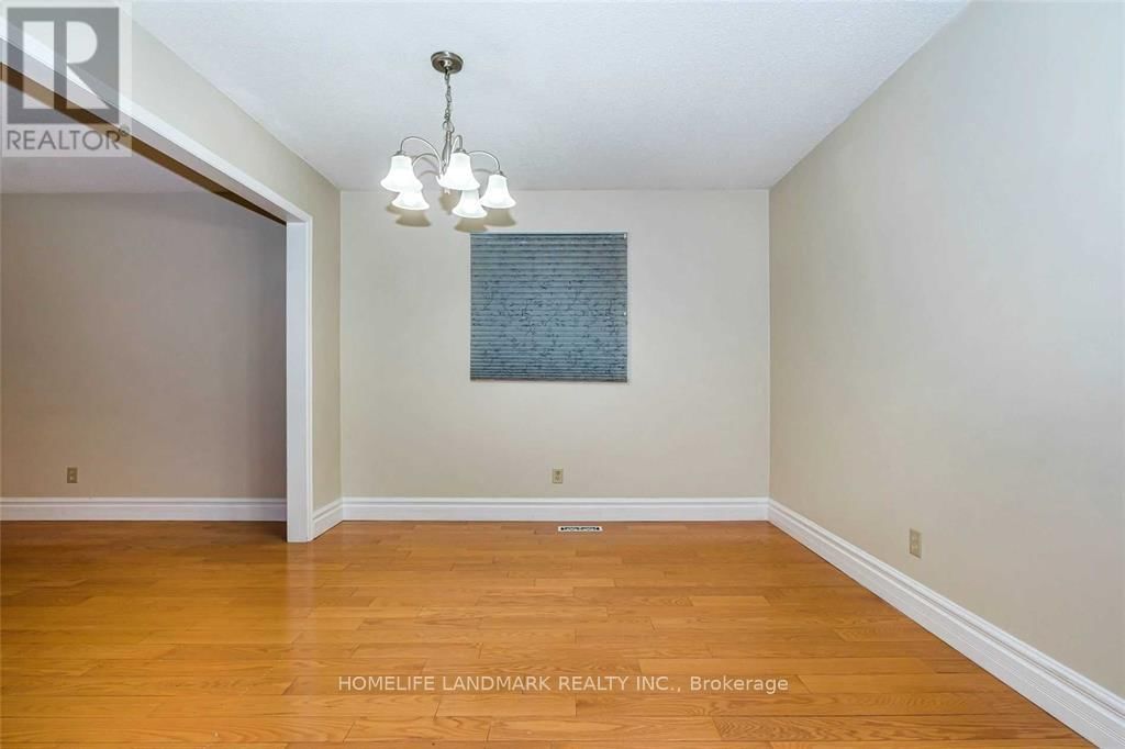 23 BLUESKY CRESCENT Image 18