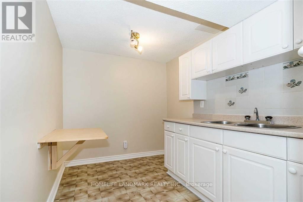 23 BLUESKY CRESCENT Image 24