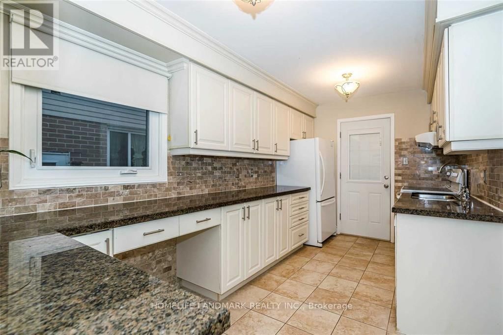 23 BLUESKY CRESCENT Image 5