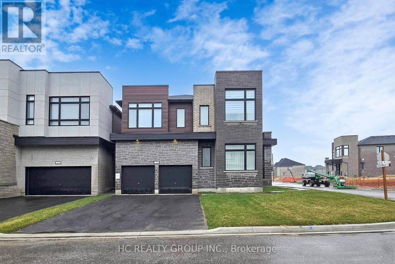 20 HAROLD HUMPHREY STREET Image 1