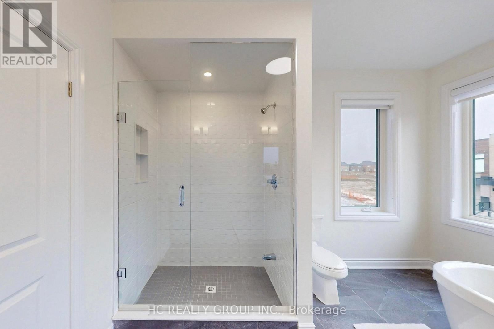 20 HAROLD HUMPHREY STREET Image 22