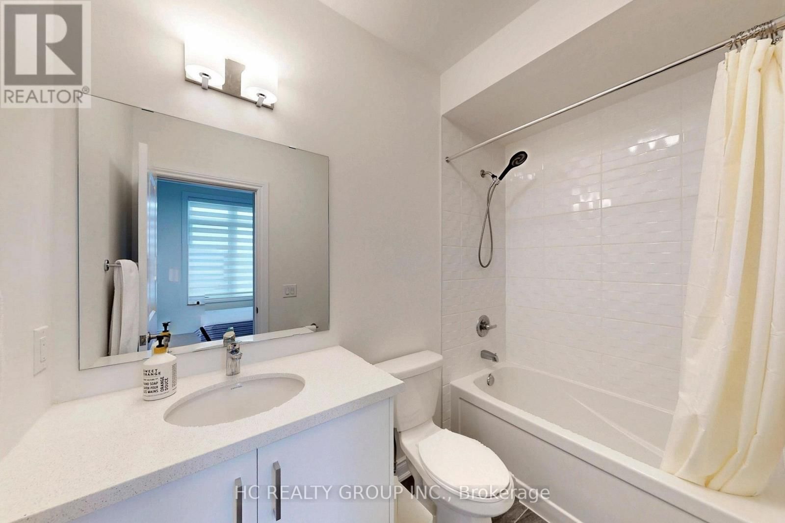 20 HAROLD HUMPHREY STREET Image 24